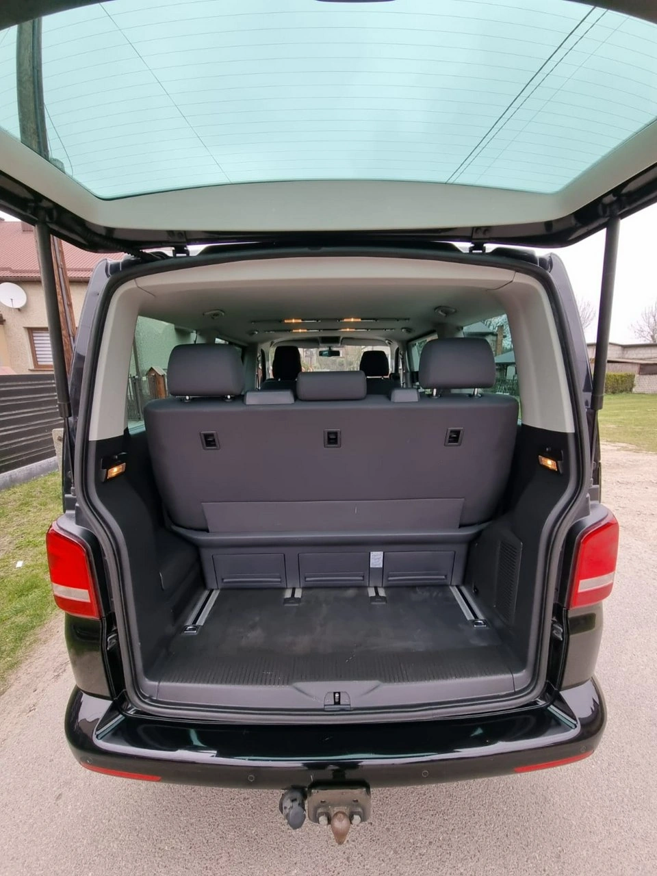 Volkswagen Multivan - Zdjęcie 23