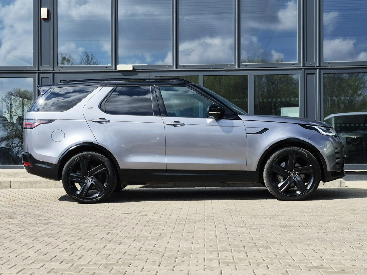 Land Rover Discovery - Zdjęcie 4