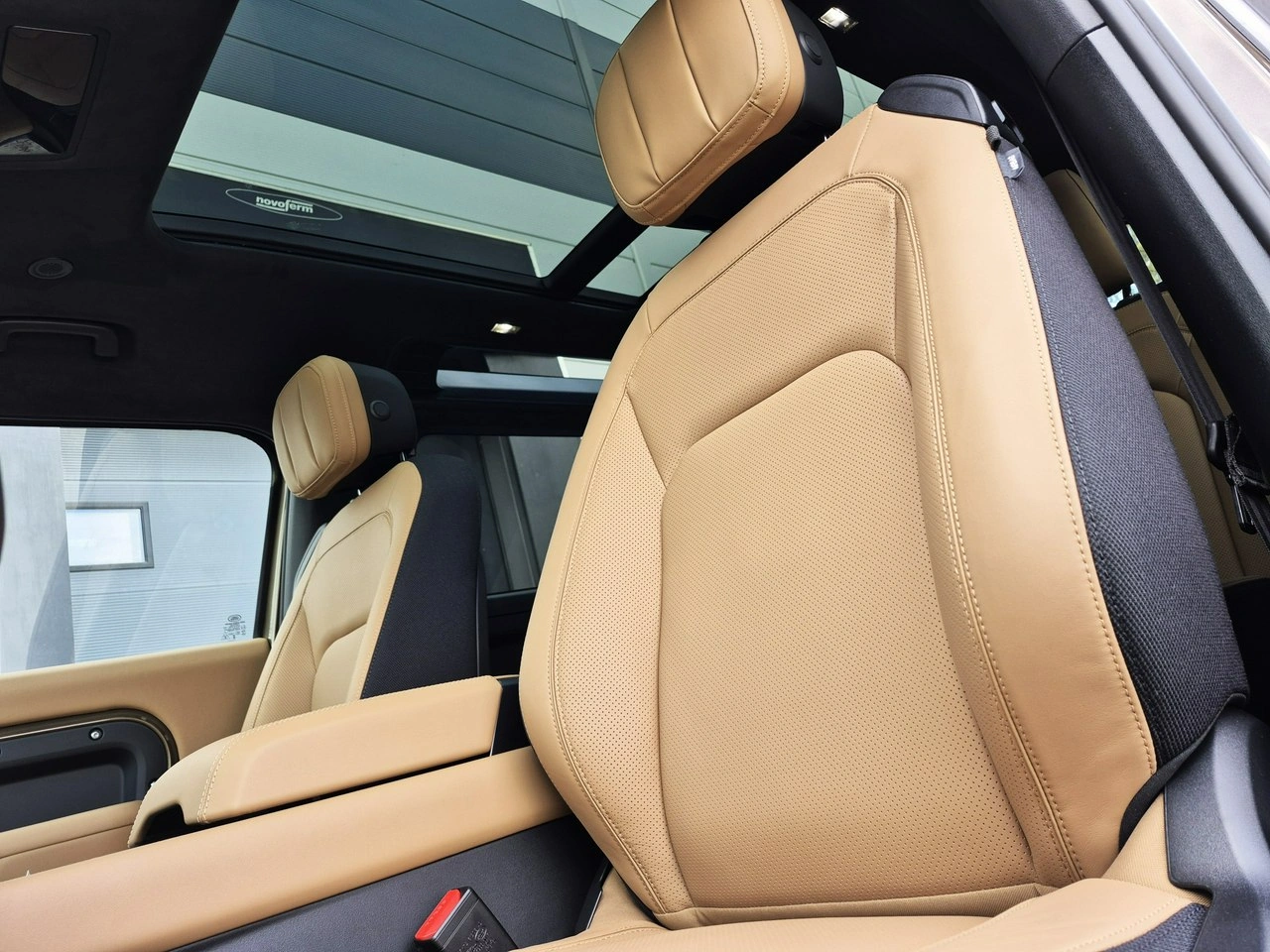 Land Rover Defender - Zdjęcie 21