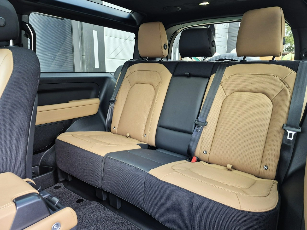 Land Rover Defender - Zdjęcie 22