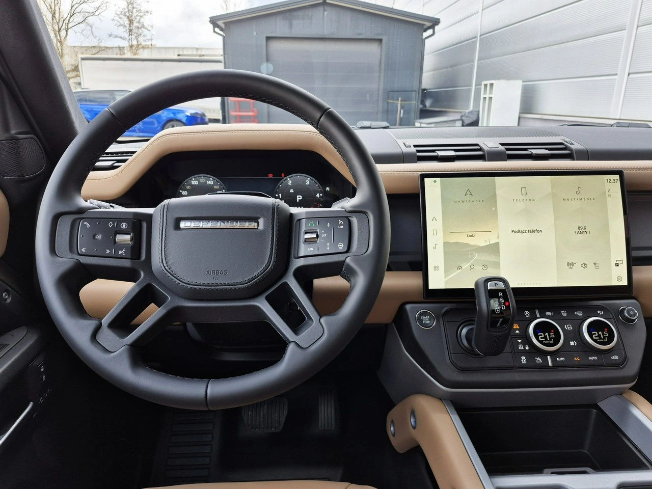 Land Rover Defender - Zdjęcie 25