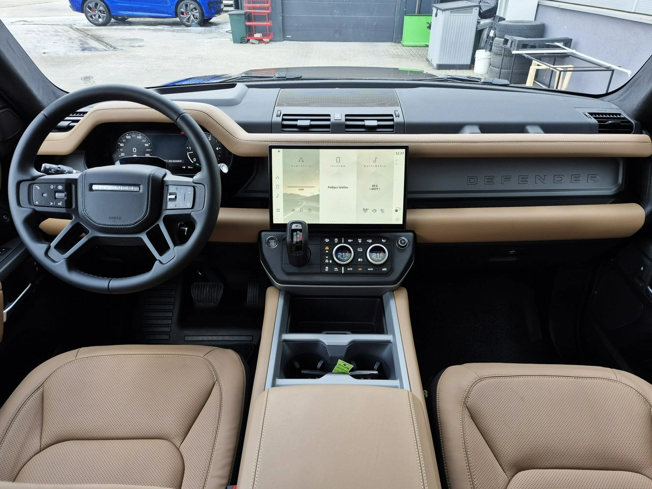 Land Rover Defender - Zdjęcie 26