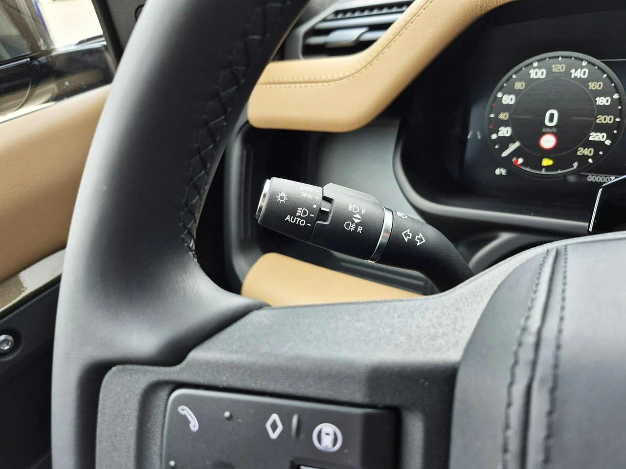 Land Rover Defender - Zdjęcie 32