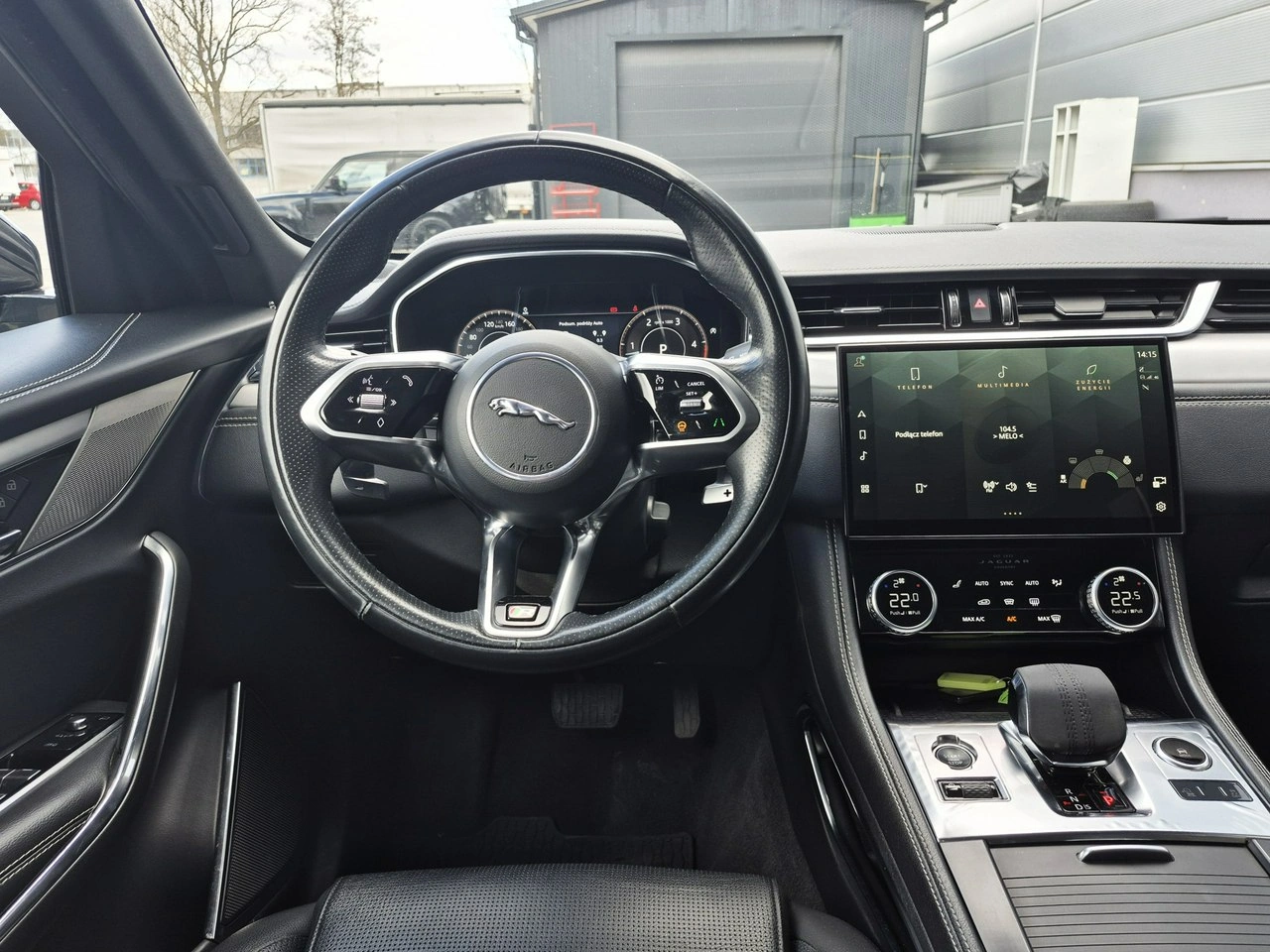 Jaguar F-Pace - Zdjęcie 28