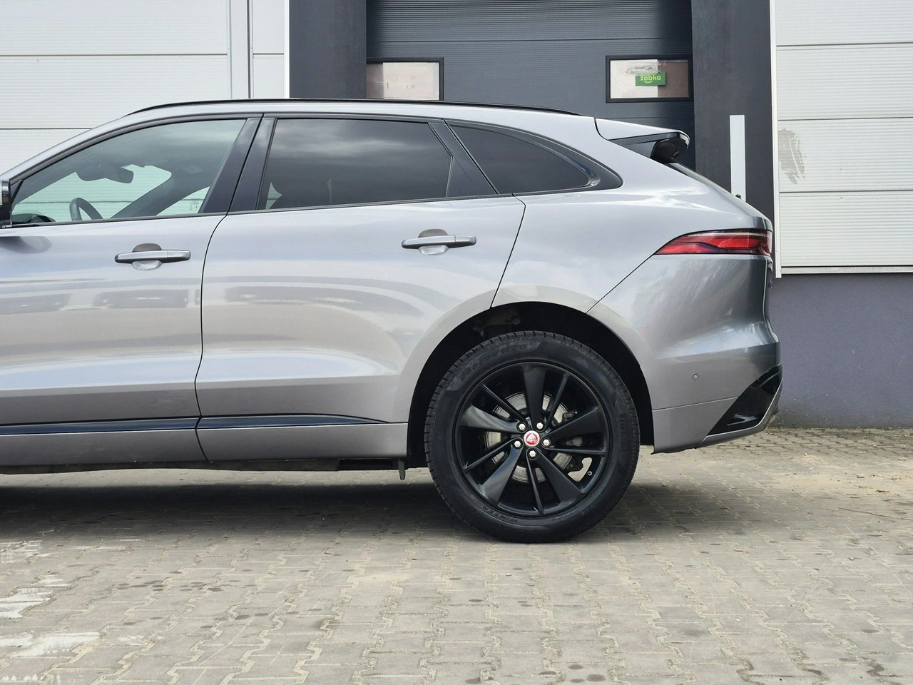 Jaguar F-Pace - Zdjęcie 6