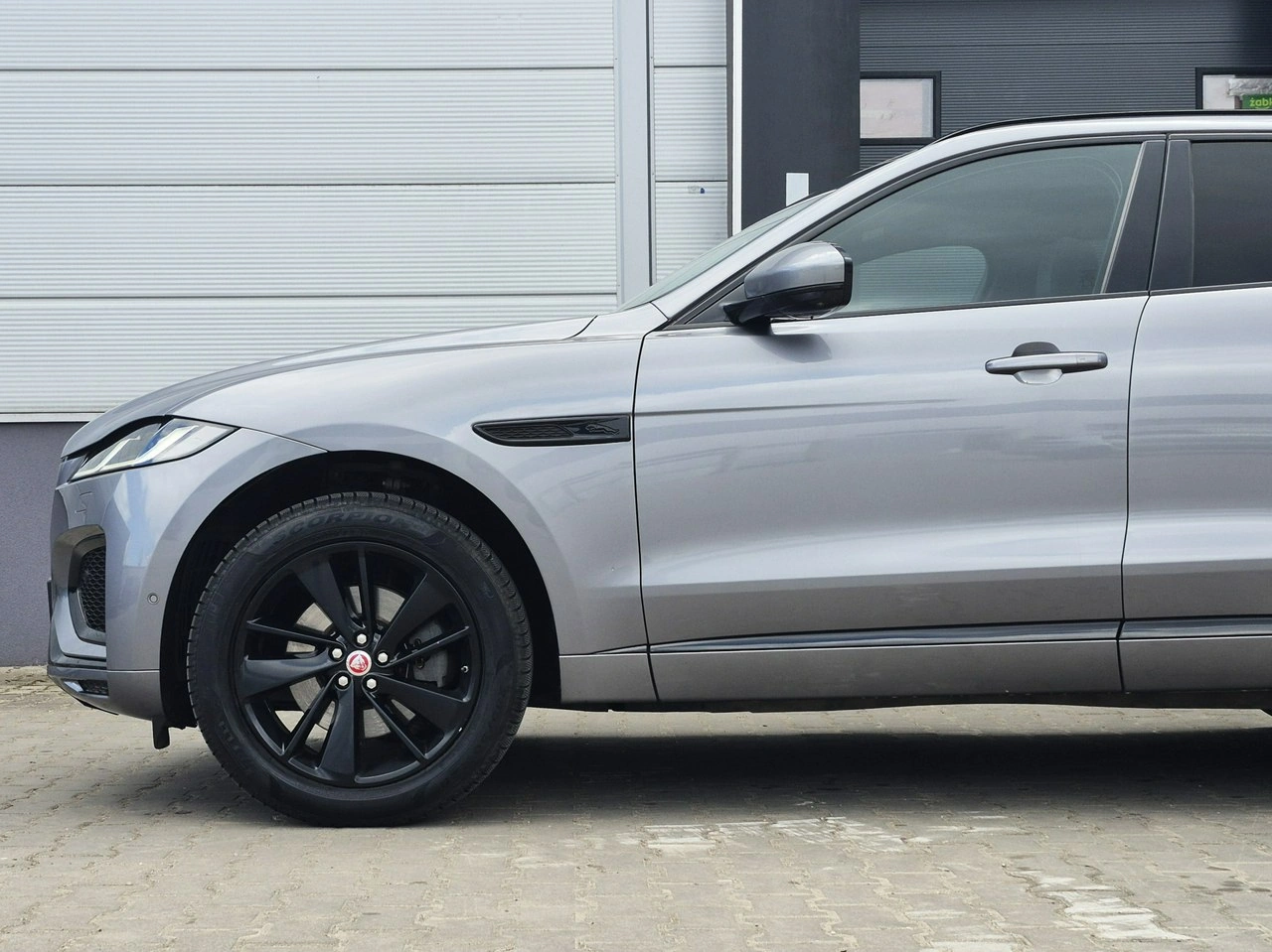 Jaguar F-Pace - Zdjęcie 7