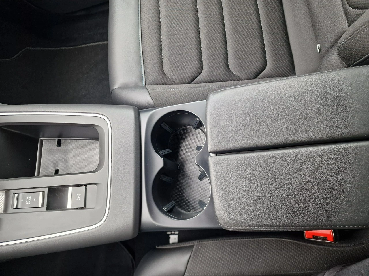 Citroën C5 Aircross - Zdjęcie 32