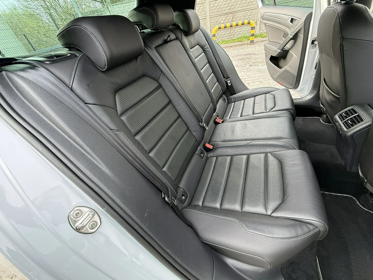 Volkswagen Golf - Zdjęcie 27