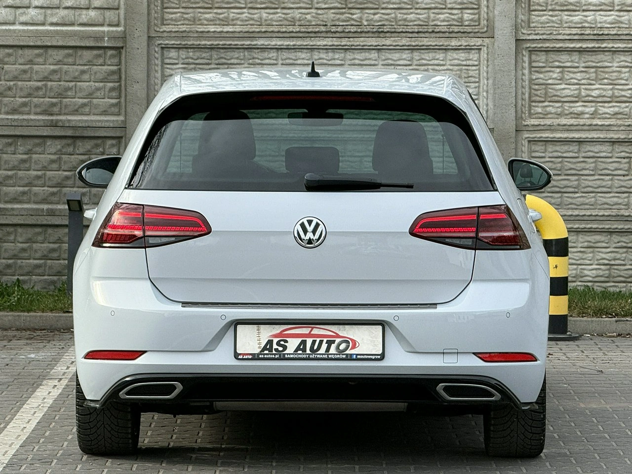 Volkswagen Golf - Zdjęcie 38