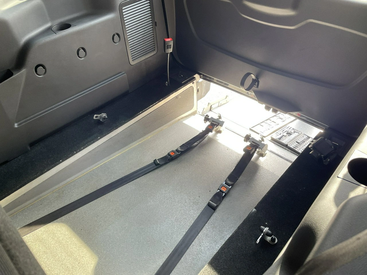 Ford Tourneo Connect - Zdjęcie 15