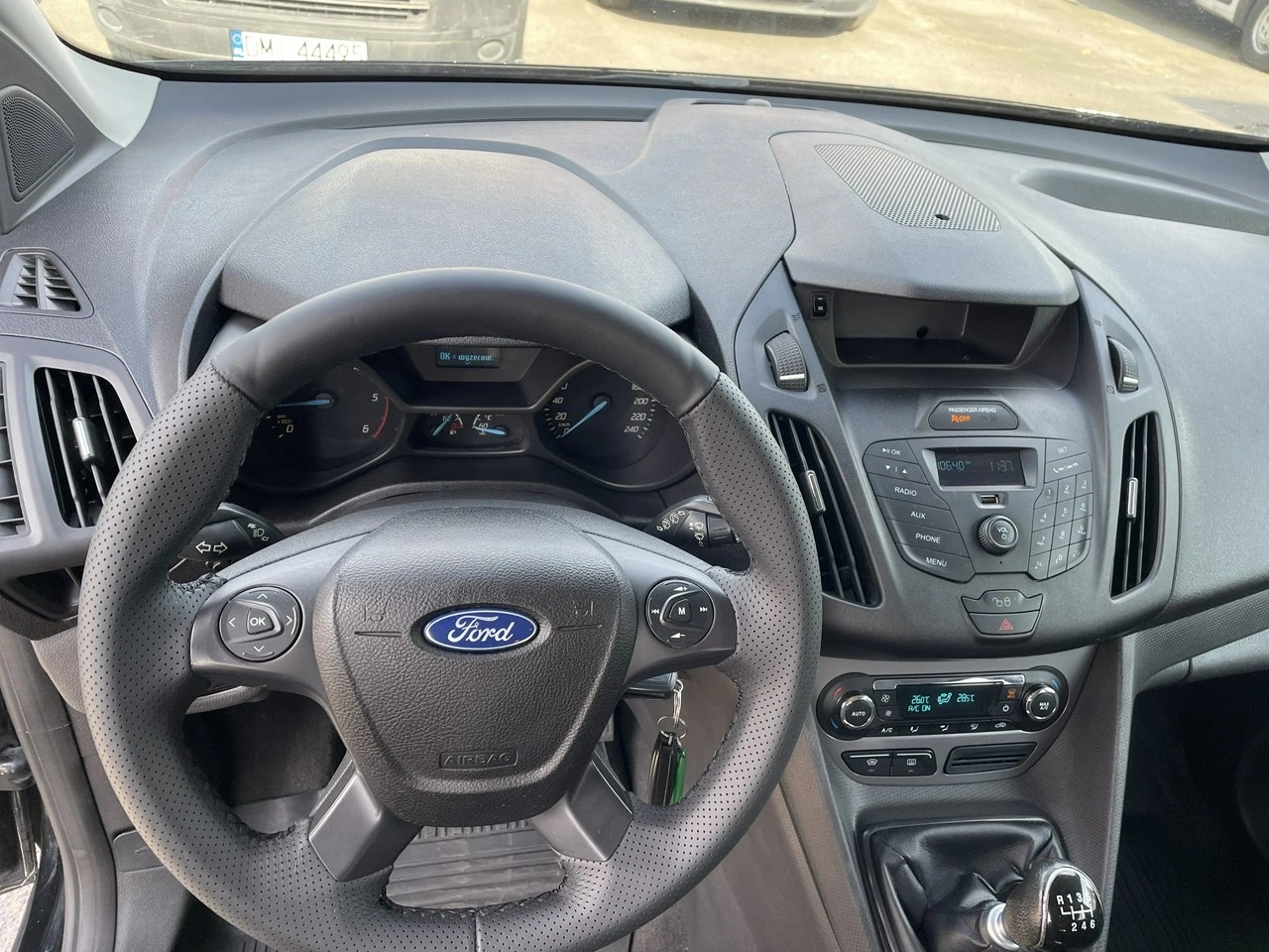 Ford Tourneo Connect - Zdjęcie 19