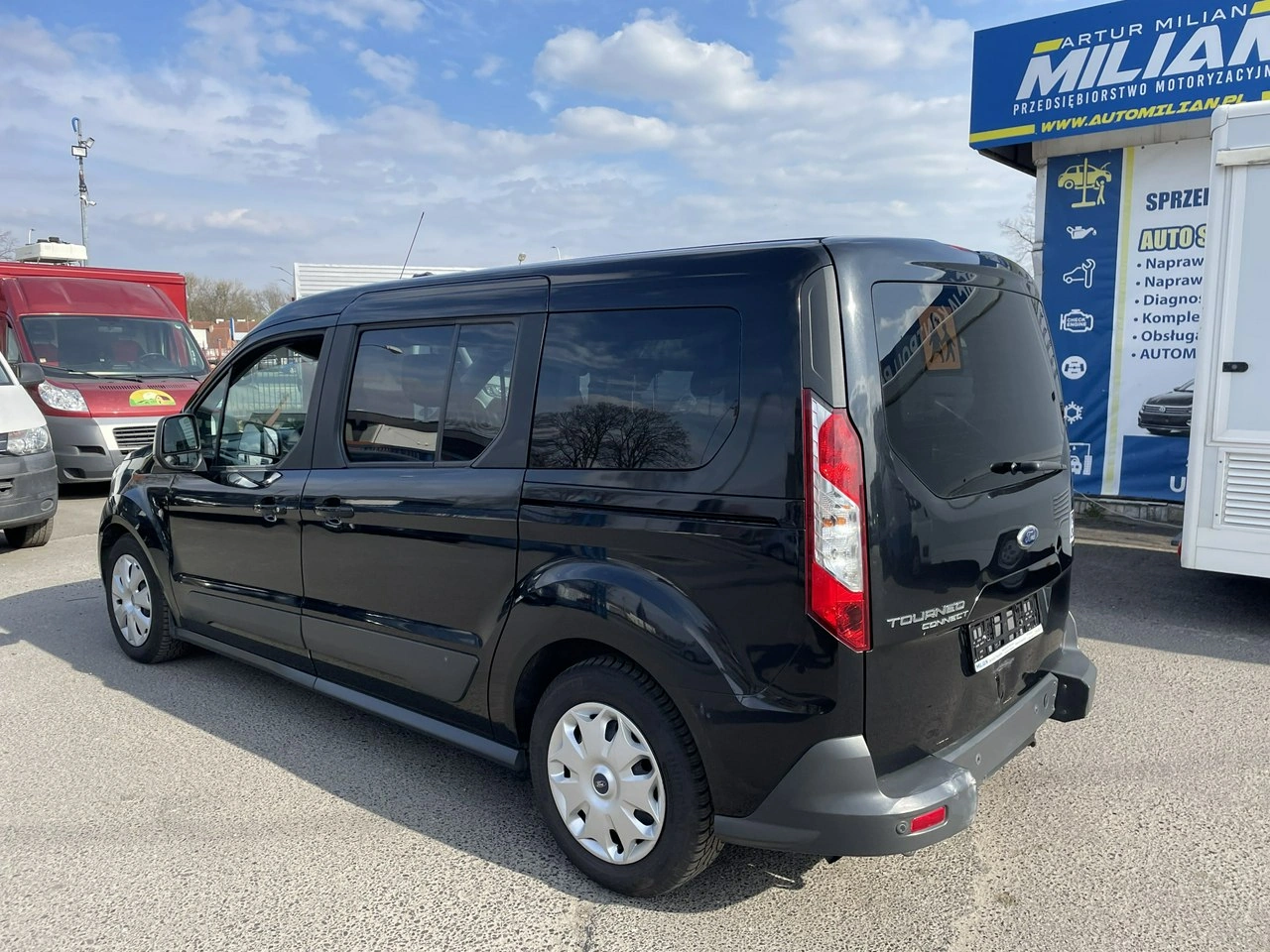 Ford Tourneo Connect - Zdjęcie 21