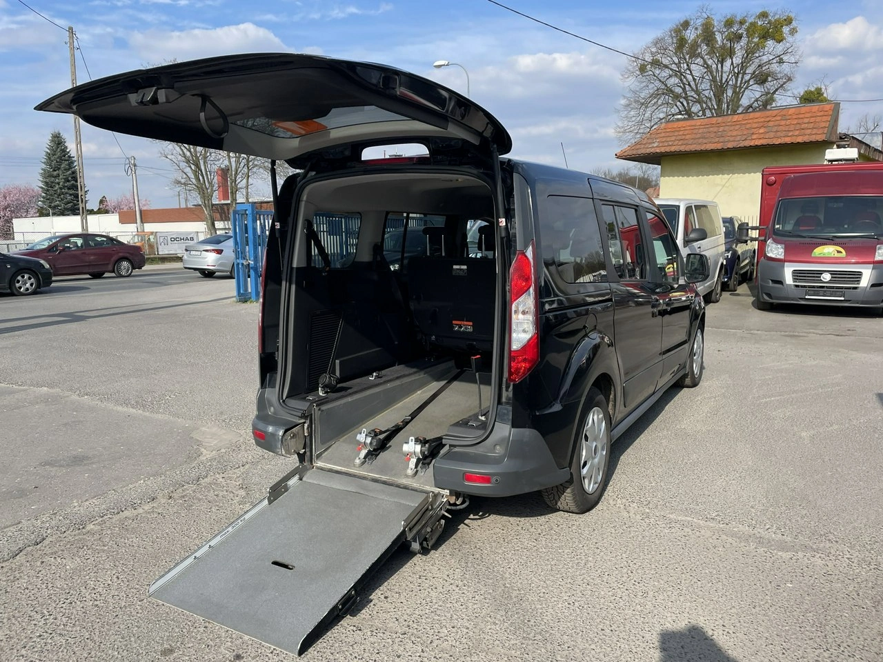 Ford Tourneo Connect - Zdjęcie 22