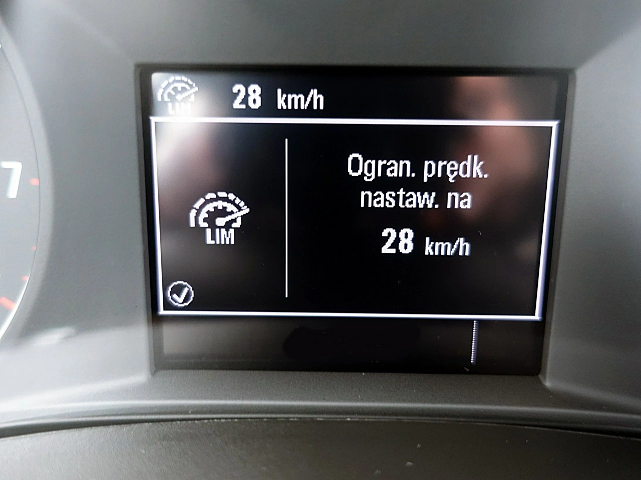 Opel Mokka - Zdjęcie 33