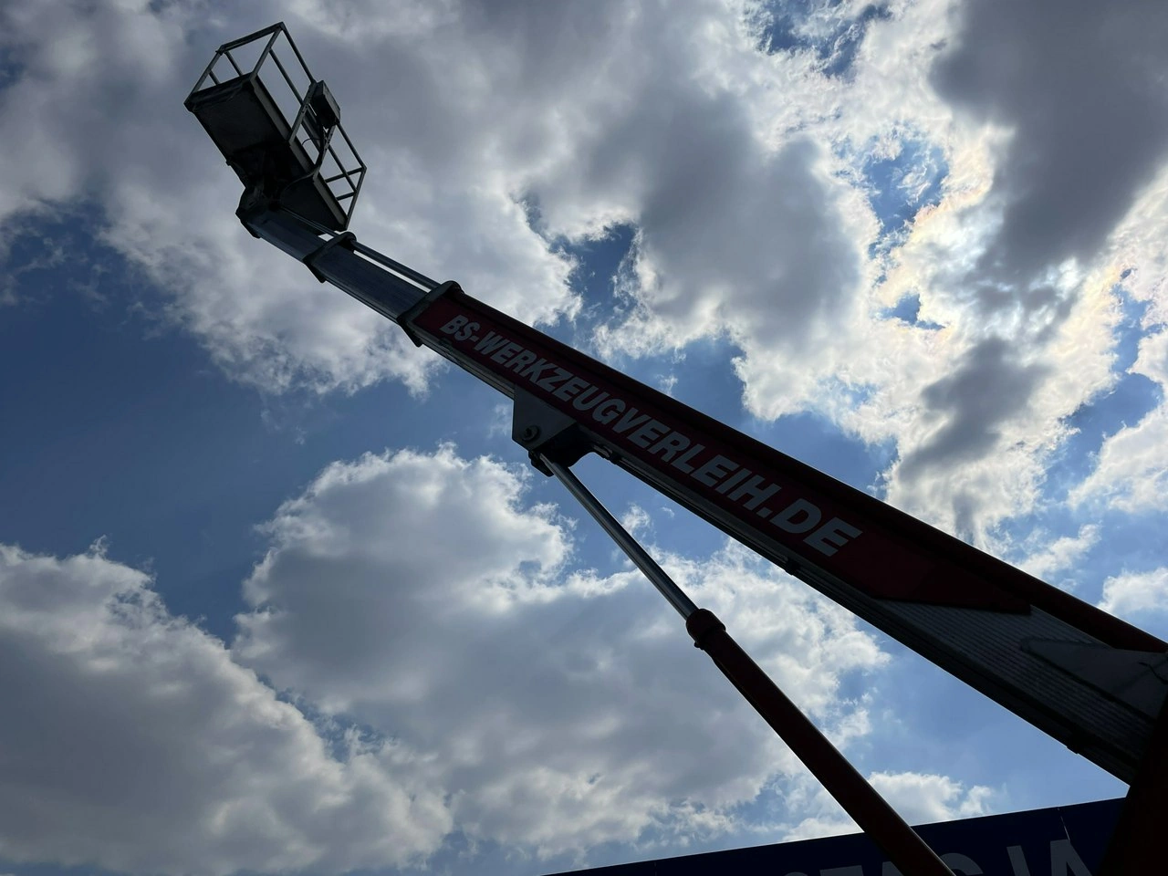 Nissan Cabstar - Zdjęcie 15