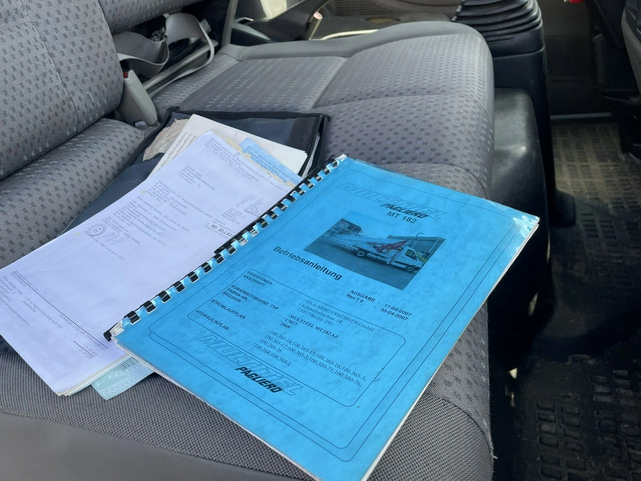 Nissan Cabstar - Zdjęcie 21