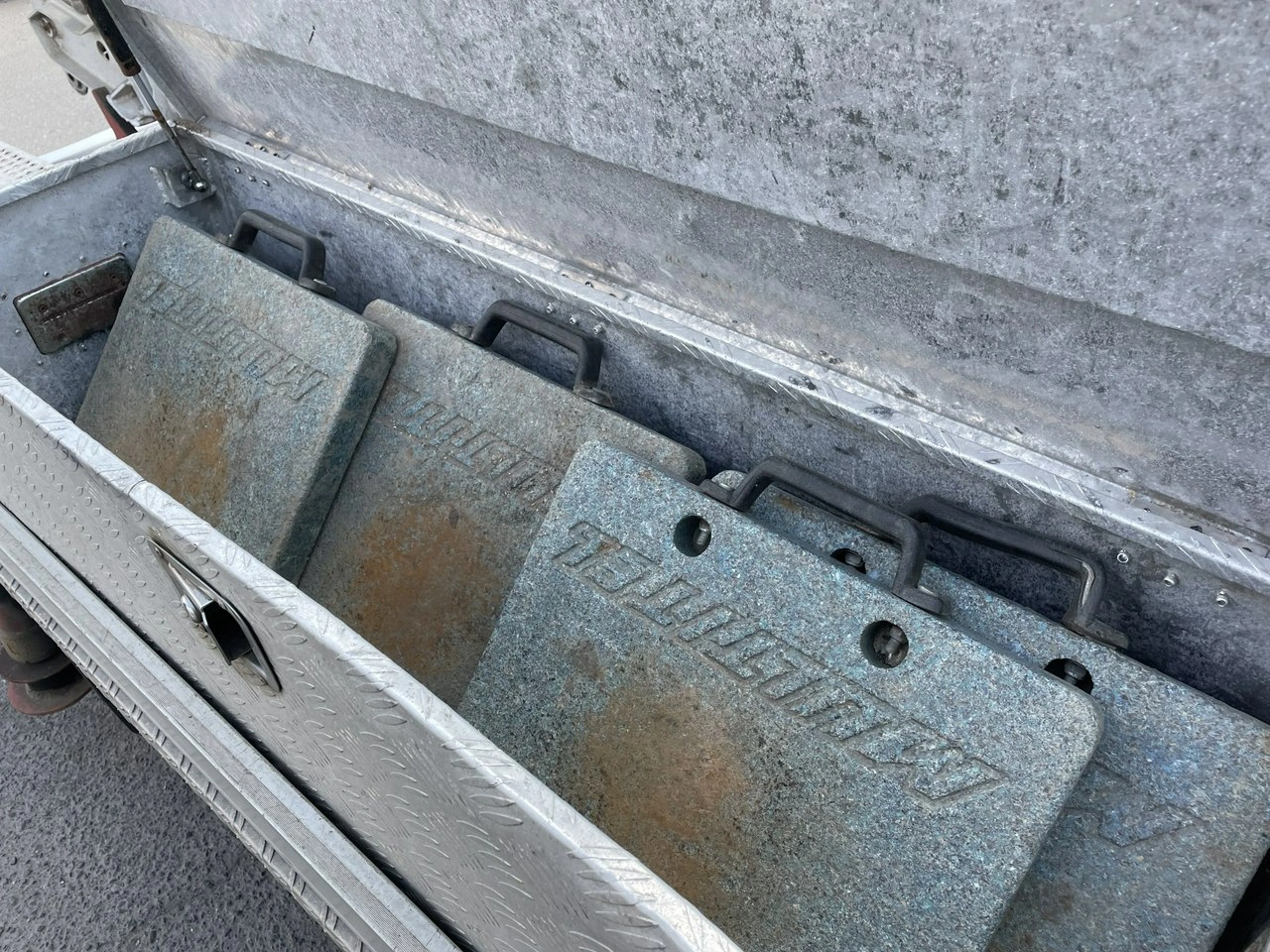 Nissan Cabstar - Zdjęcie 27