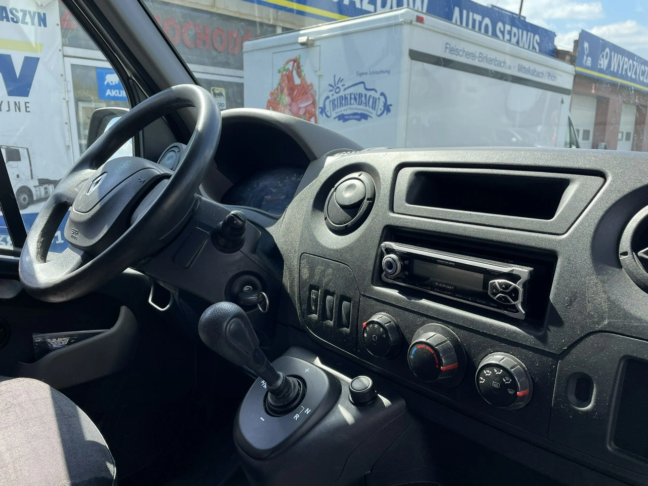 Renault Master - Zdjęcie 22