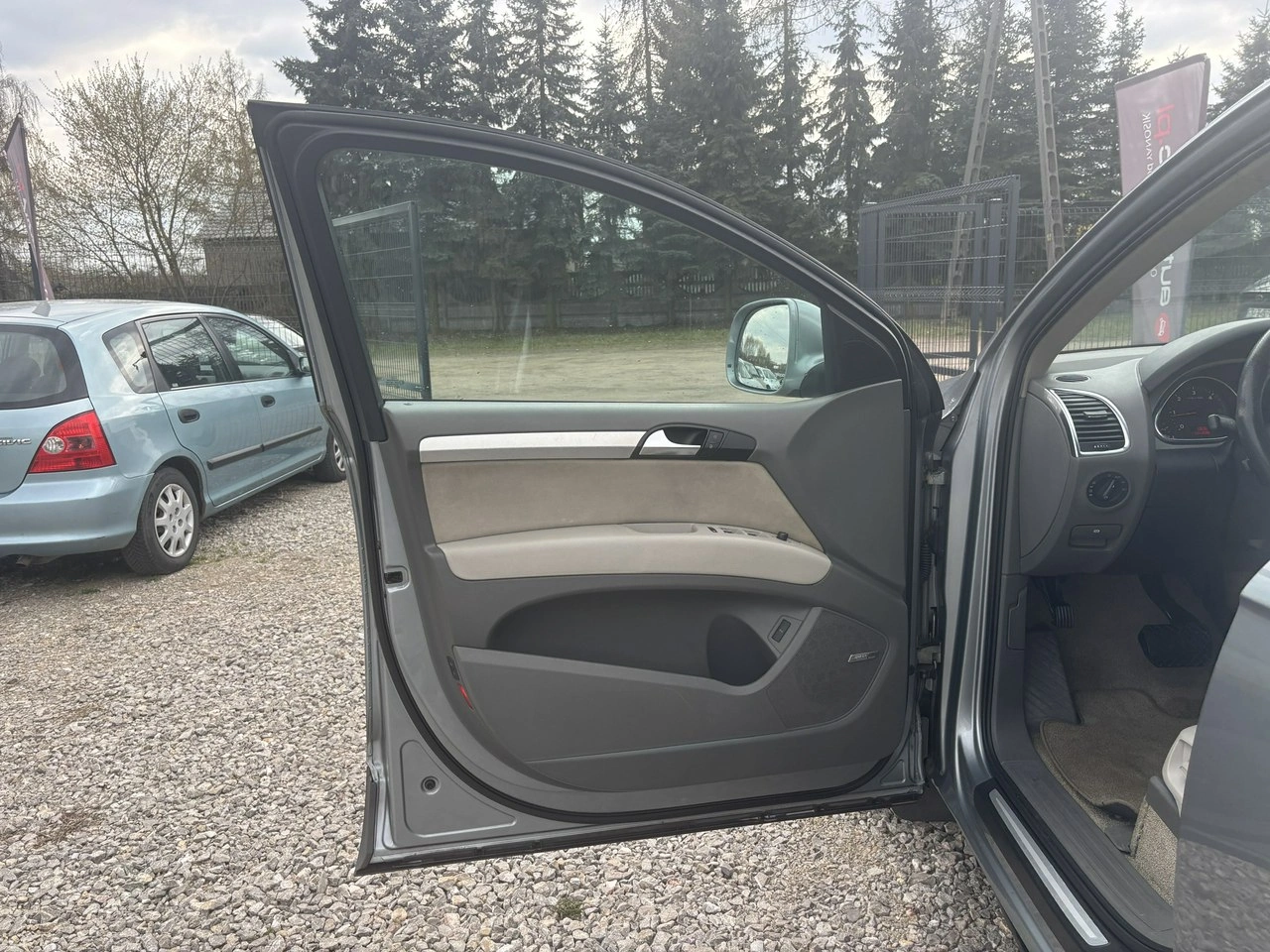 Audi Q7 - Zdjęcie 15