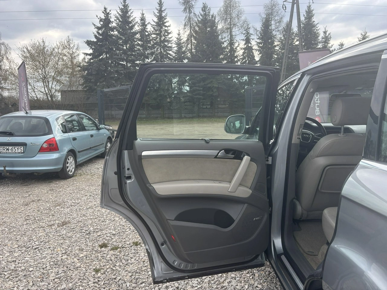 Audi Q7 - Zdjęcie 30