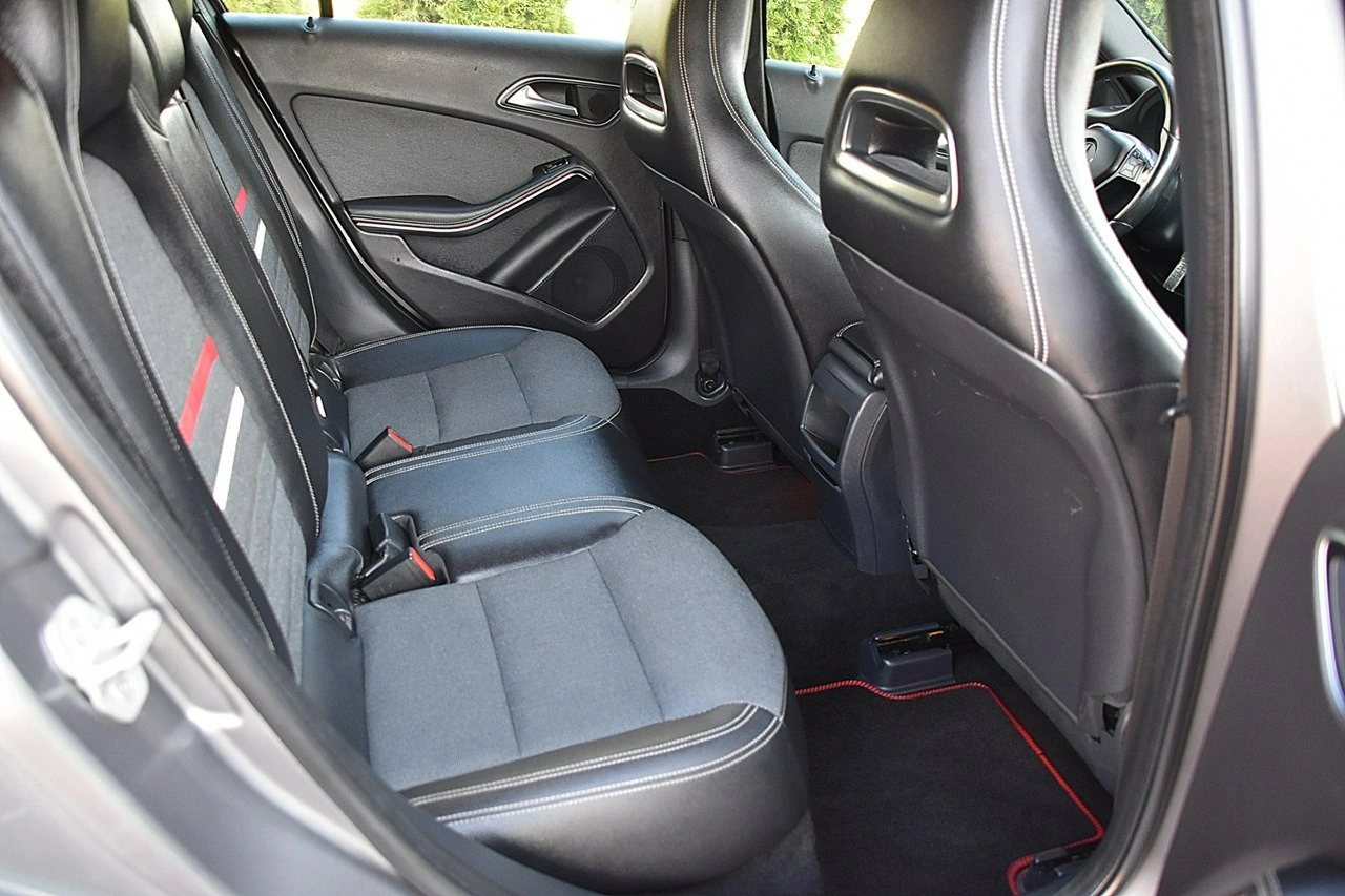 Mercedes A 180 - Zdjęcie 10