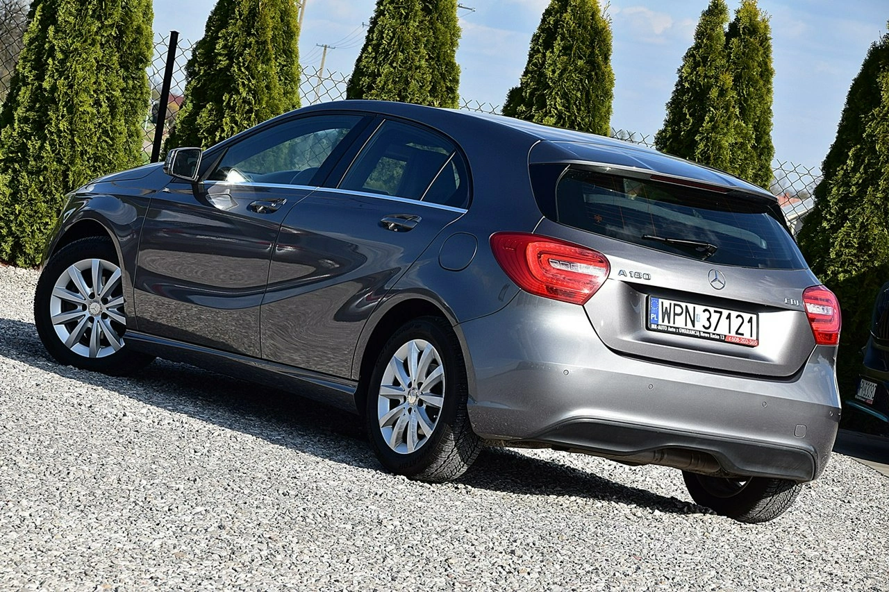 Mercedes A 180 - Zdjęcie 2