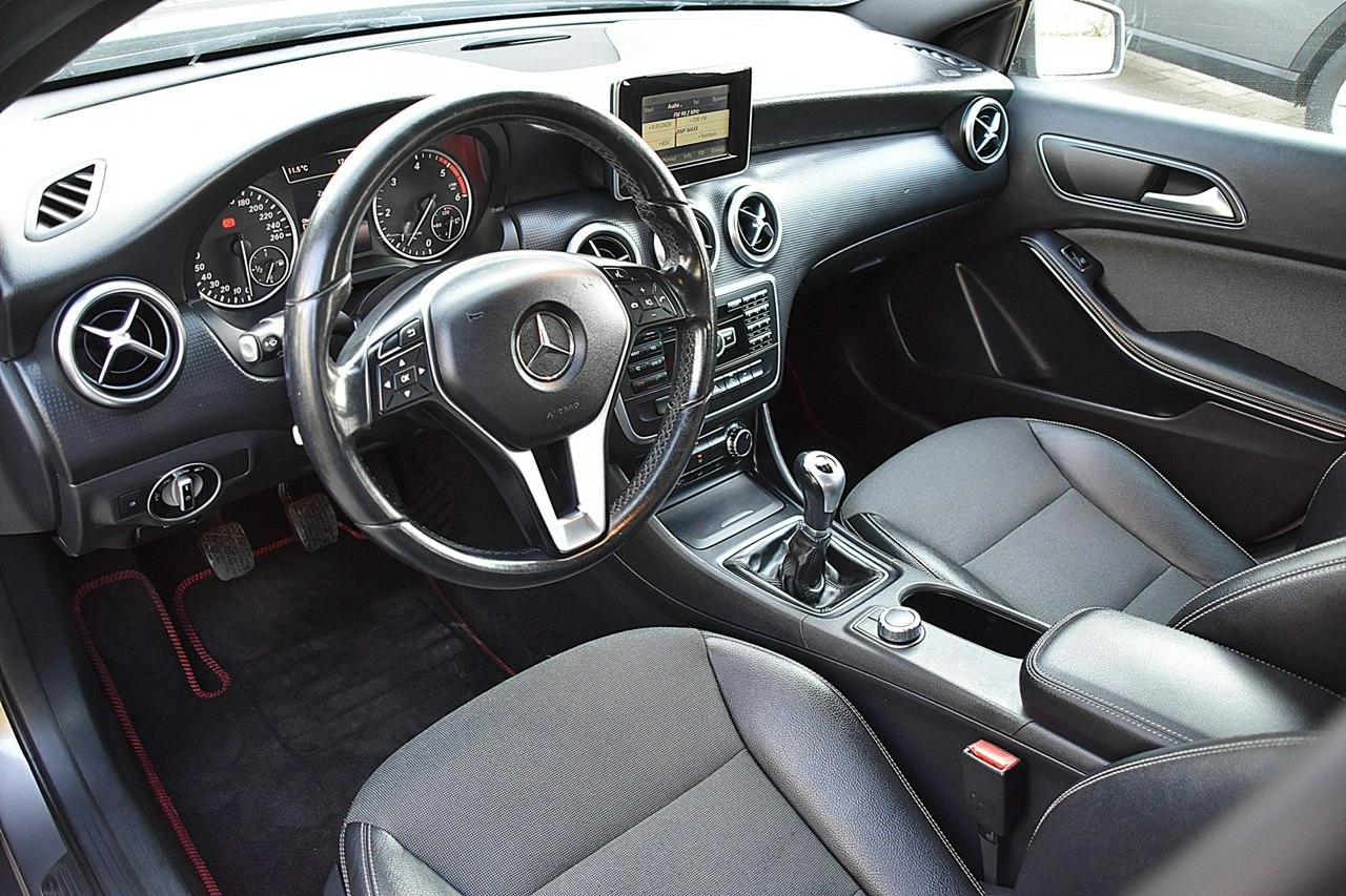 Mercedes A 180 - Zdjęcie 8