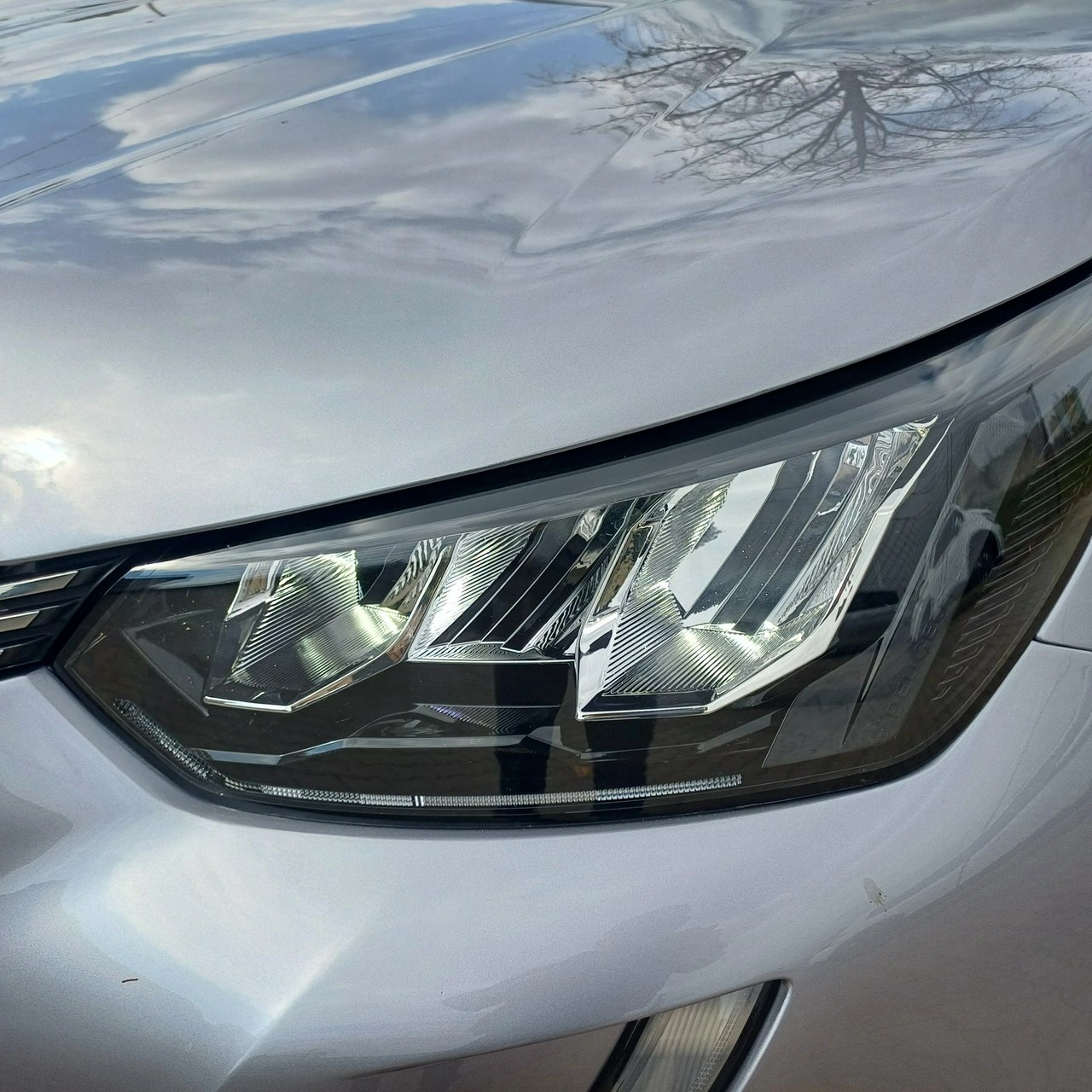 Peugeot 2008 - Zdjęcie 24