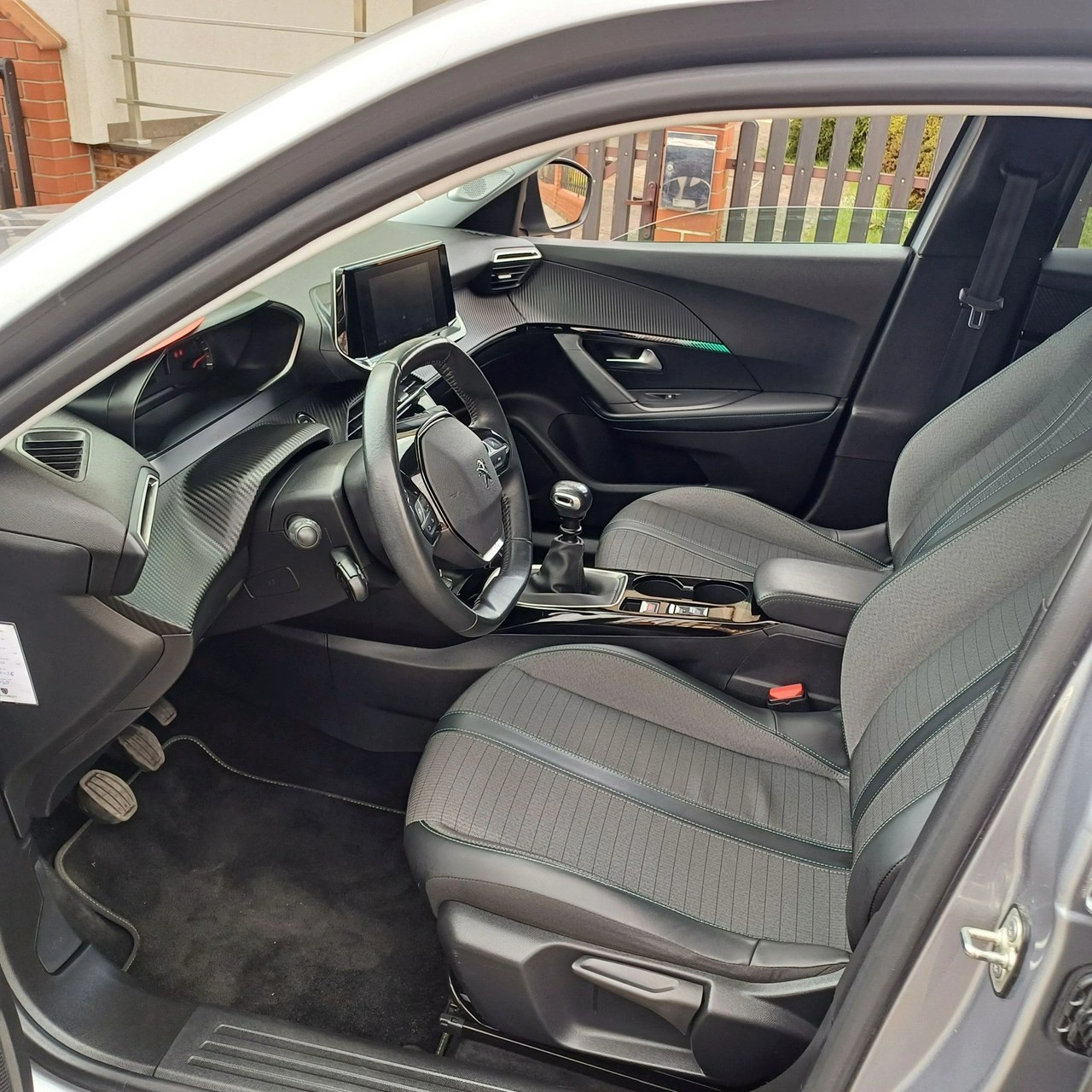 Peugeot 2008 - Zdjęcie 5