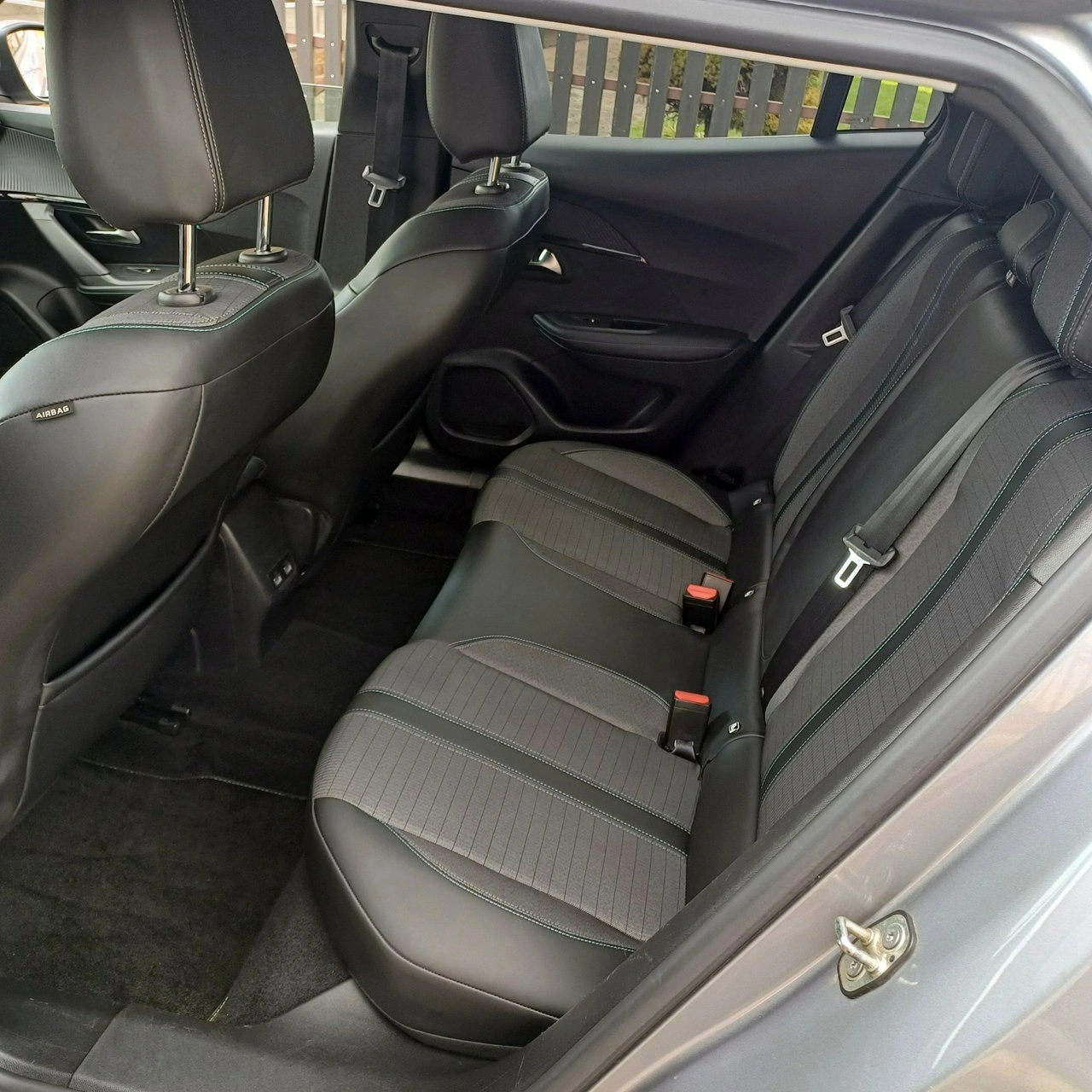 Peugeot 2008 - Zdjęcie 6