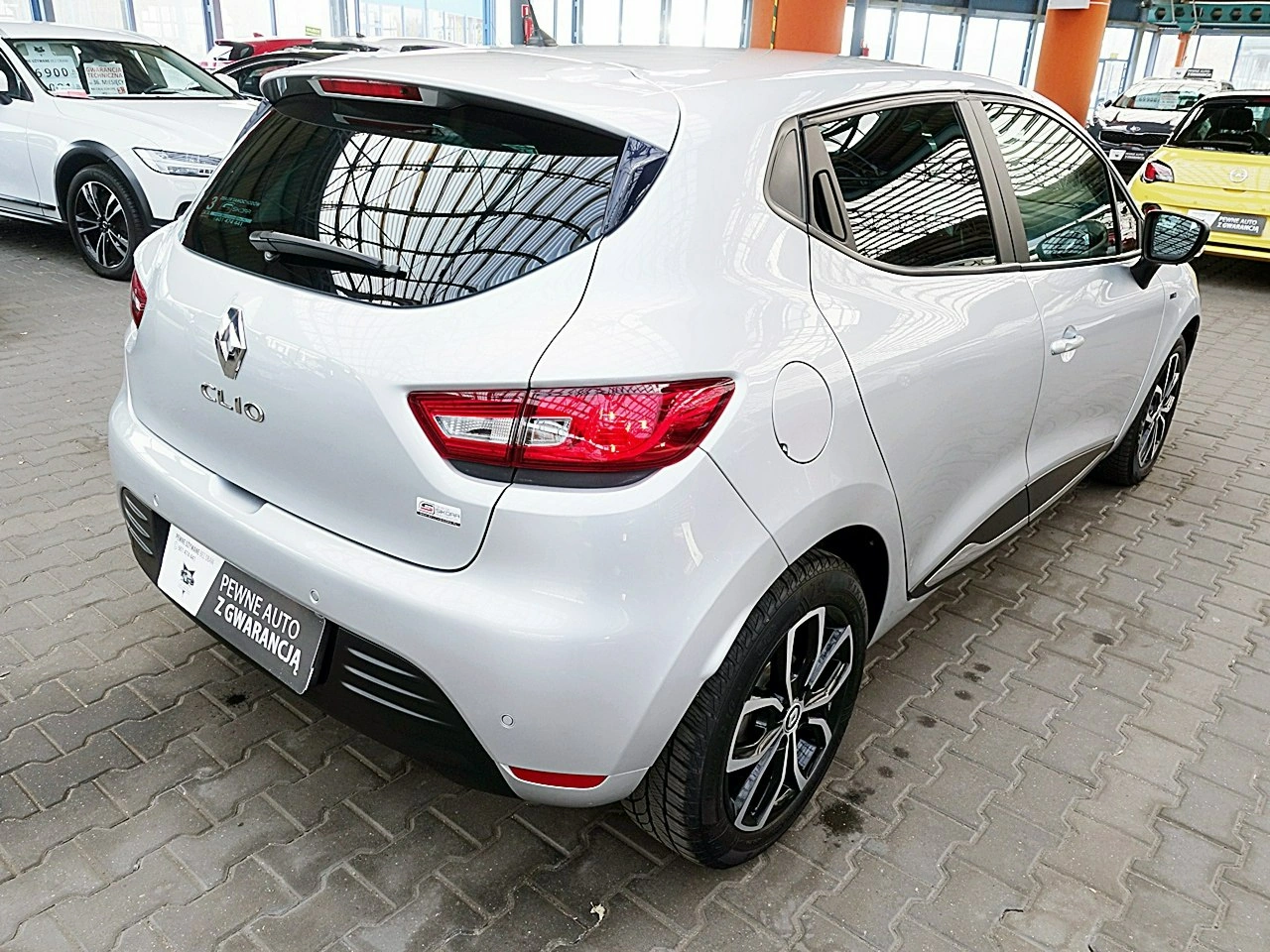 Renault Clio - Zdjęcie 63