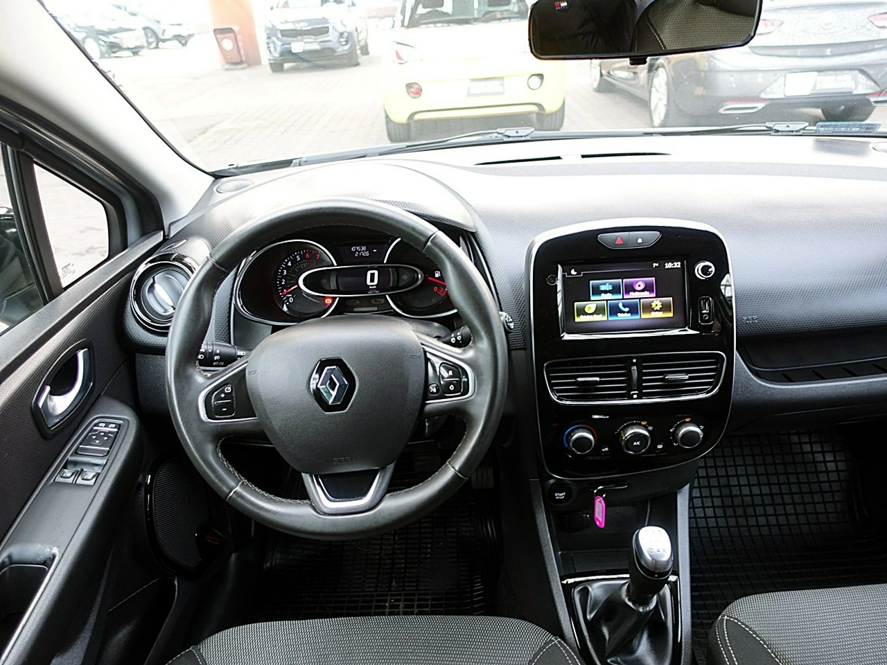 Renault Clio - Zdjęcie 13