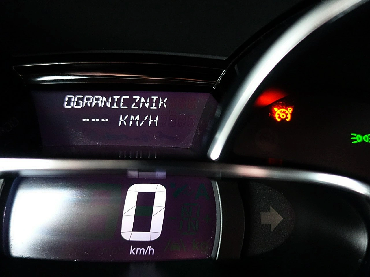 Renault Clio - Zdjęcie 51