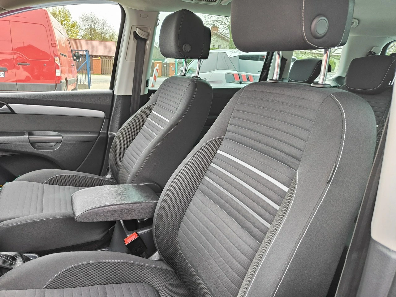 Volkswagen Sharan - Zdjęcie 15