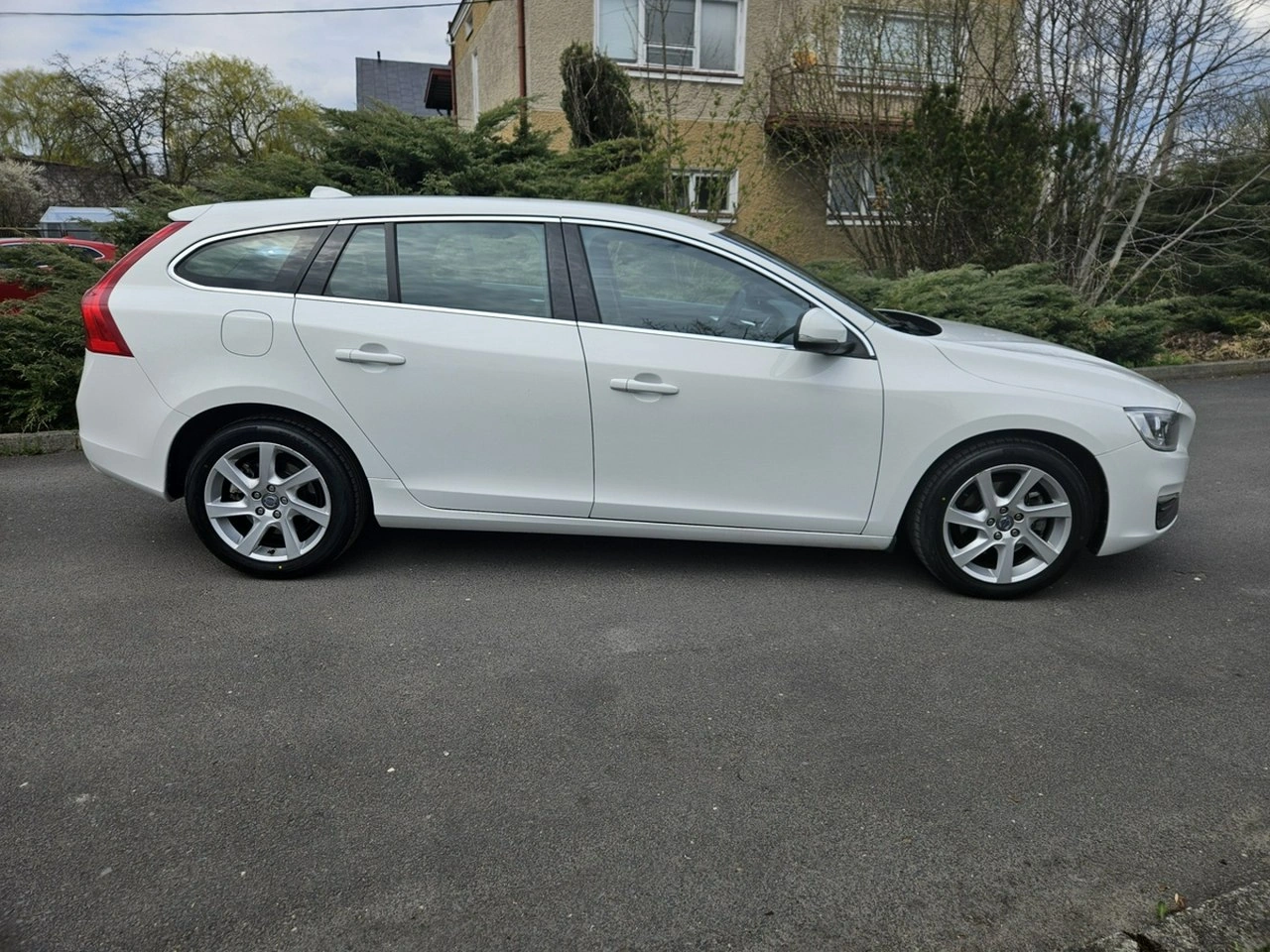 Volvo V60 - Zdjęcie 4