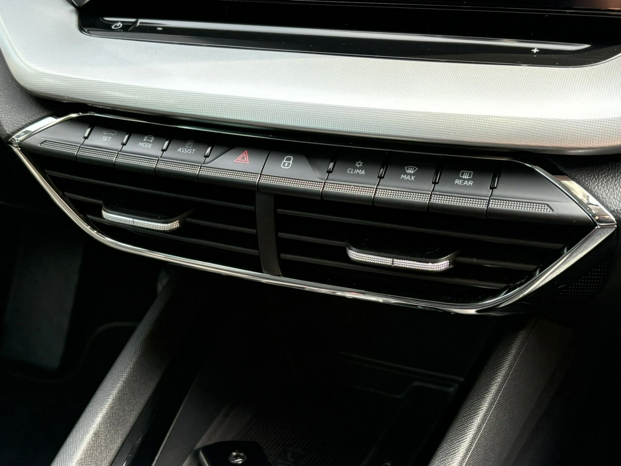 Skoda Octavia - Zdjęcie 17