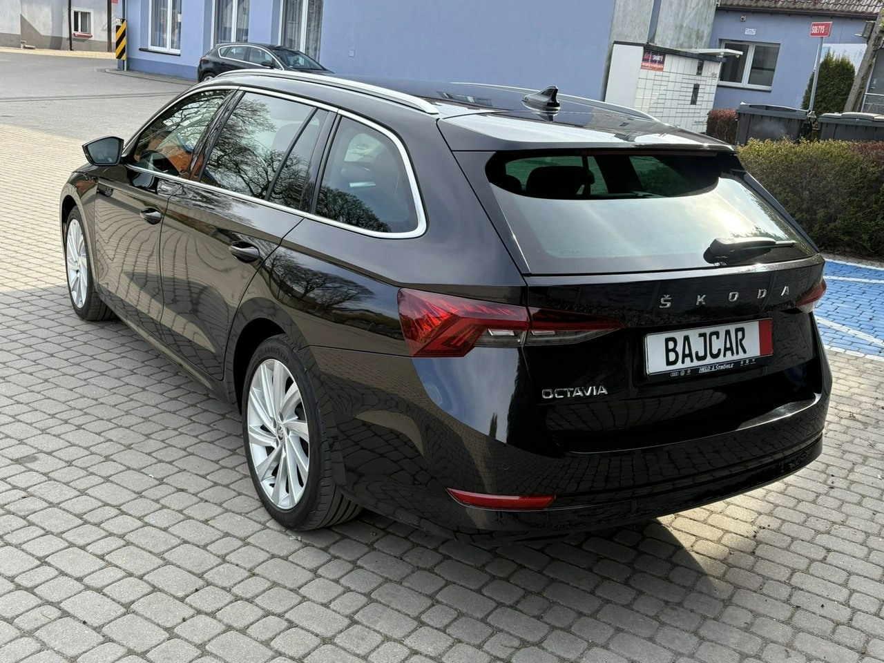 Skoda Octavia - Zdjęcie 4