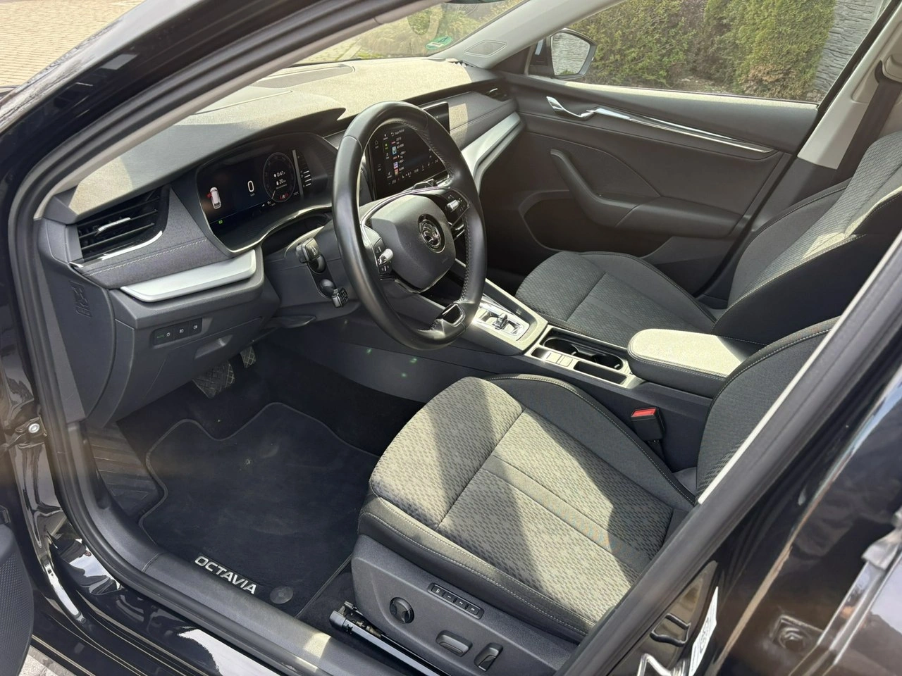 Skoda Octavia - Zdjęcie 8