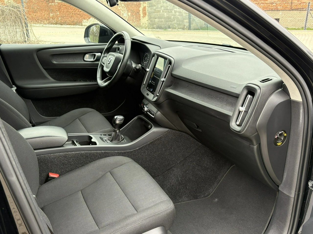 Volvo XC 40 - Zdjęcie 12