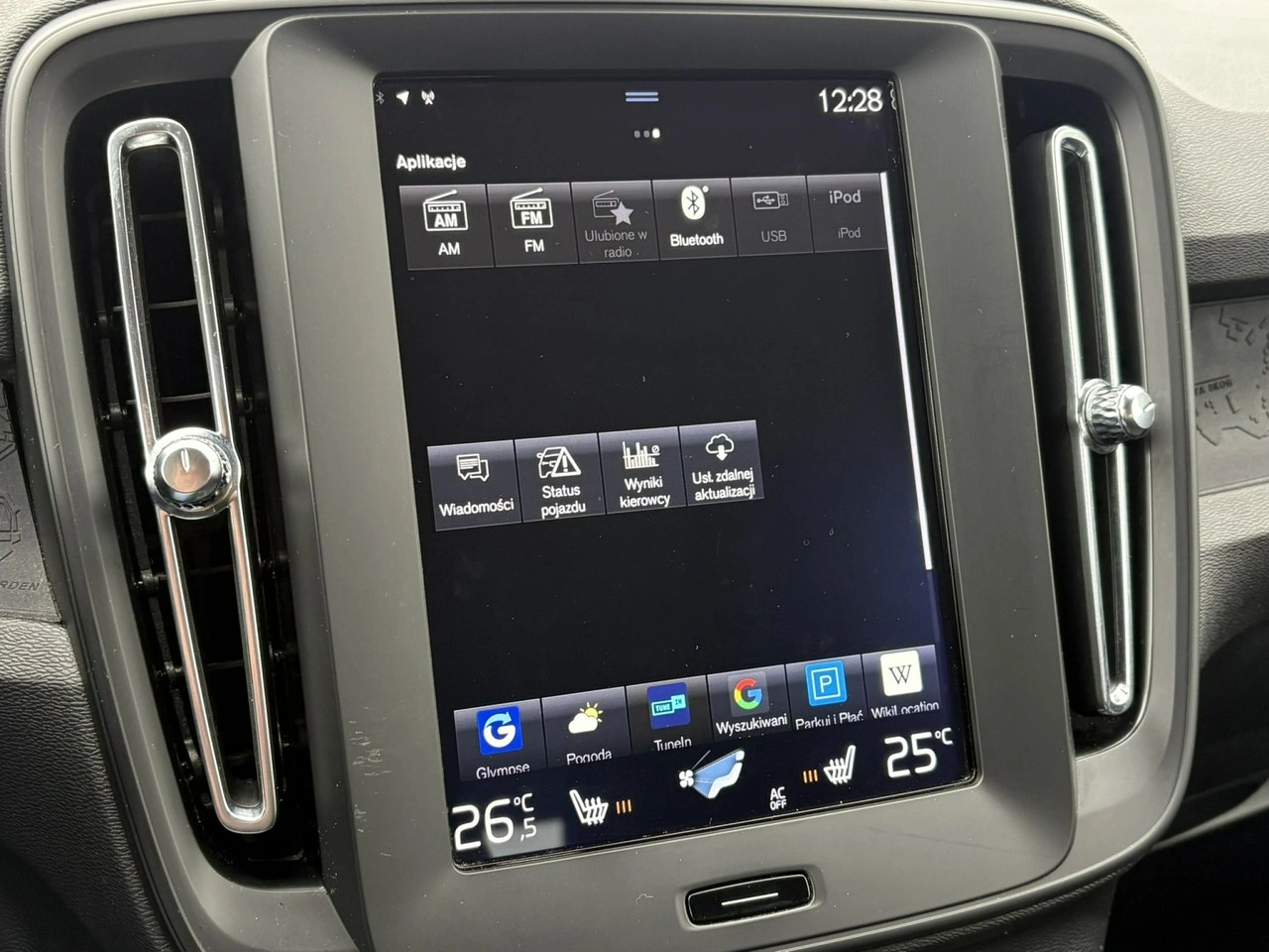 Volvo XC 40 - Zdjęcie 26