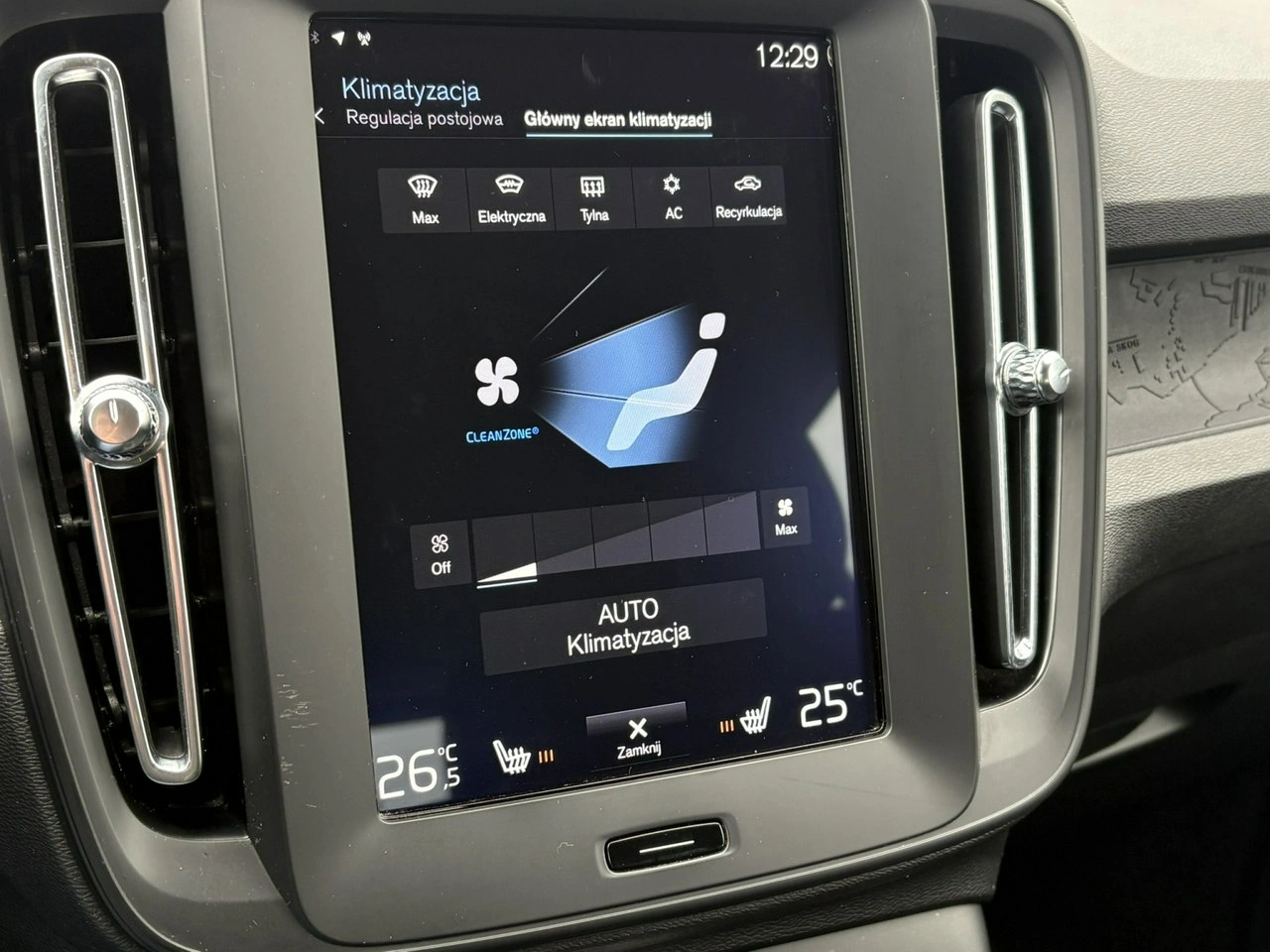 Volvo XC 40 - Zdjęcie 29