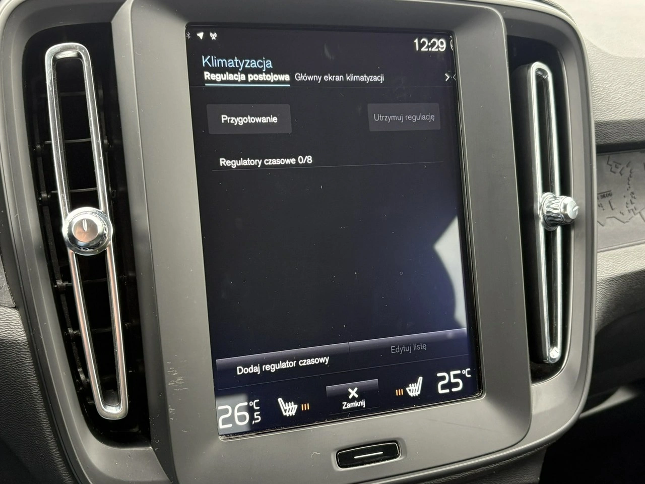 Volvo XC 40 - Zdjęcie 30