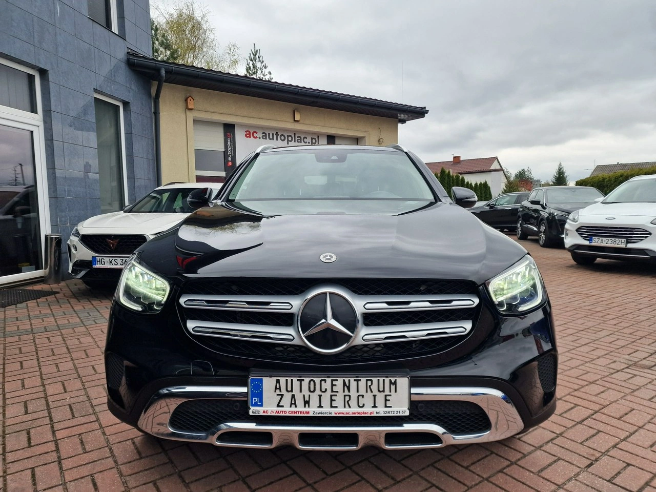 Mercedes GLC 300 - Zdjęcie 5