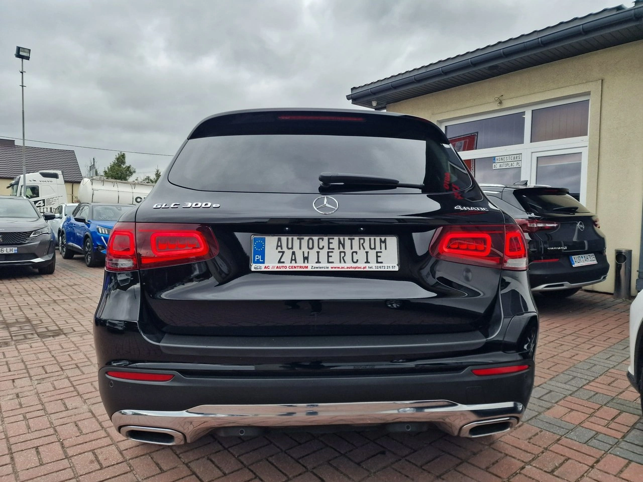 Mercedes GLC 300 - Zdjęcie 6
