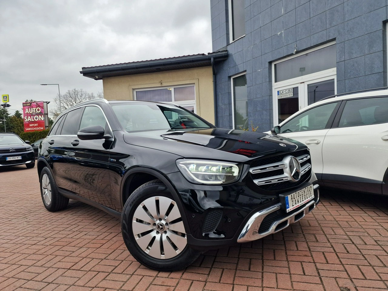 Mercedes GLC 300 - Zdjęcie 10