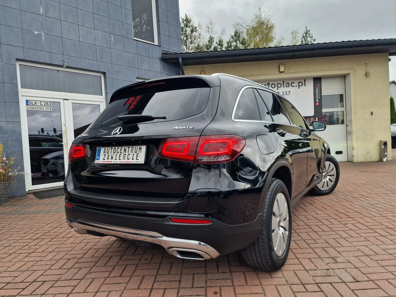 Mercedes GLC 300 - Zdjęcie 16