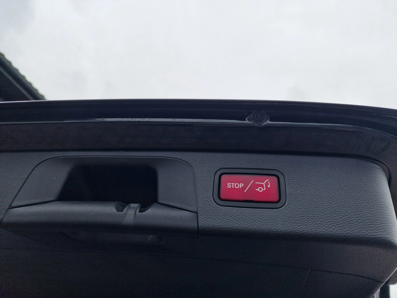 Mercedes GLC 300 - Zdjęcie 21