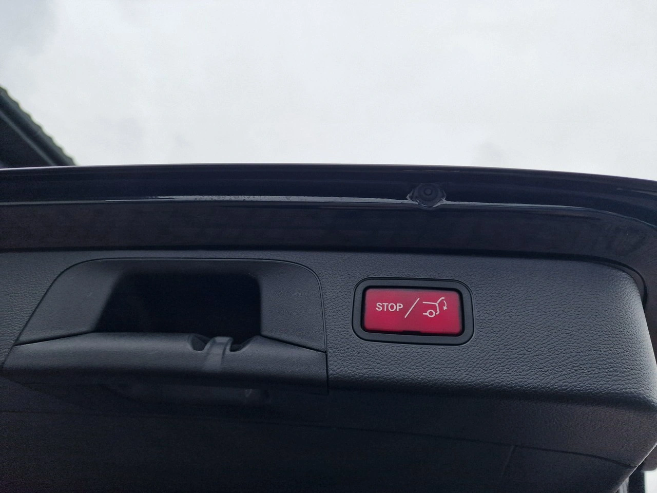 Mercedes GLC 300 - Zdjęcie 21