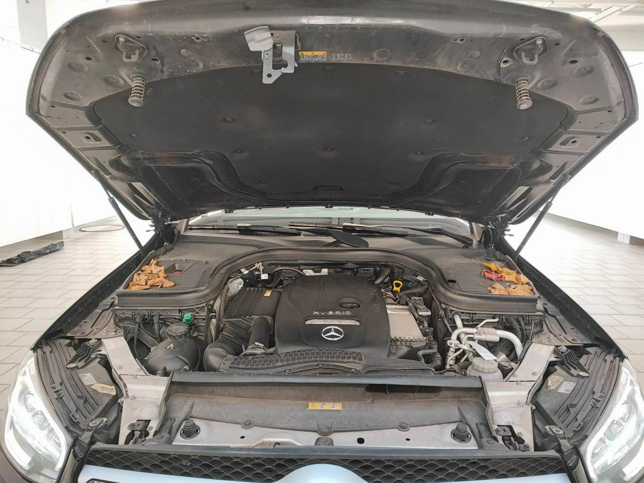 Mercedes GLC 300 - Zdjęcie 8