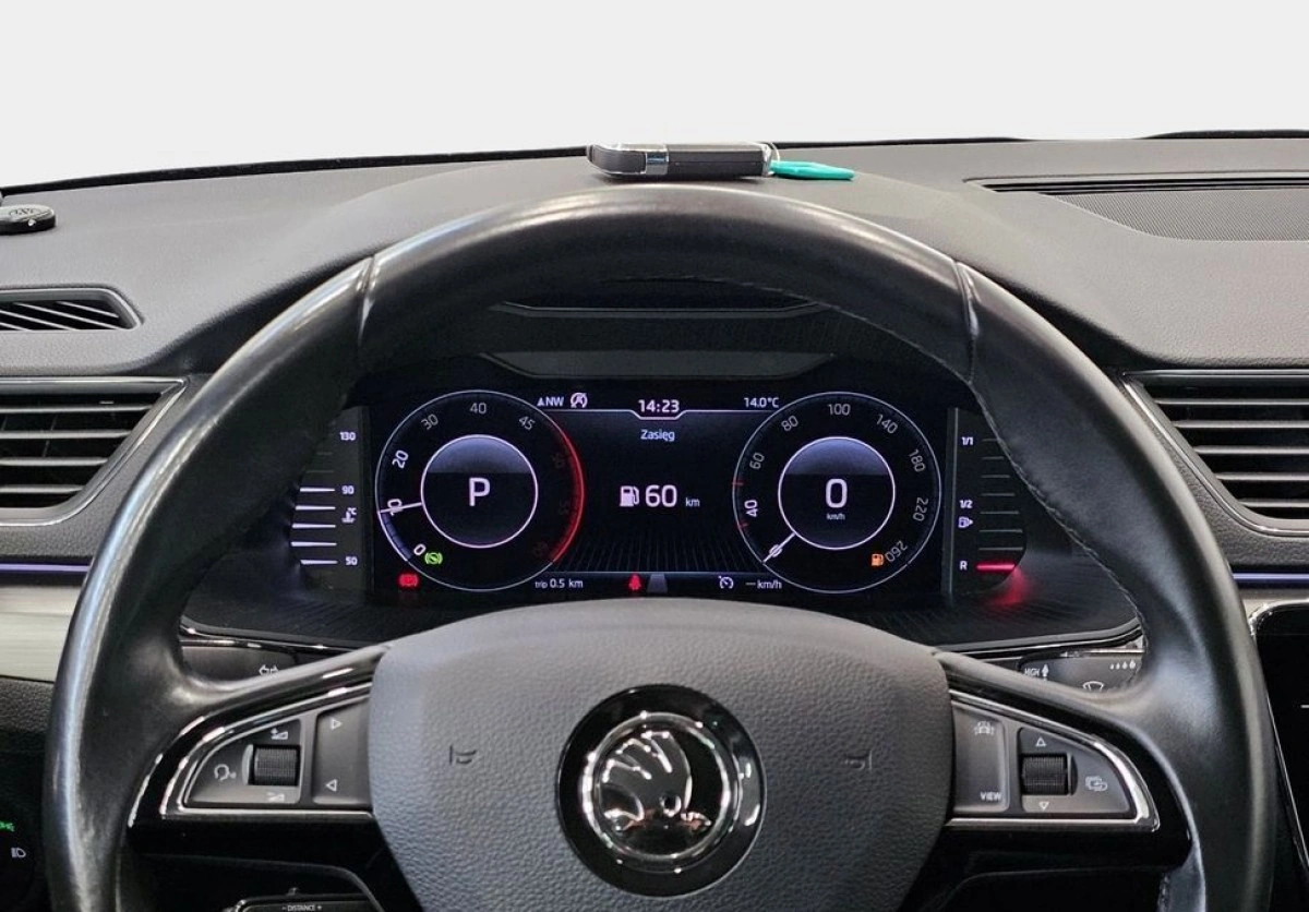 Skoda Superb - Zdjęcie 12